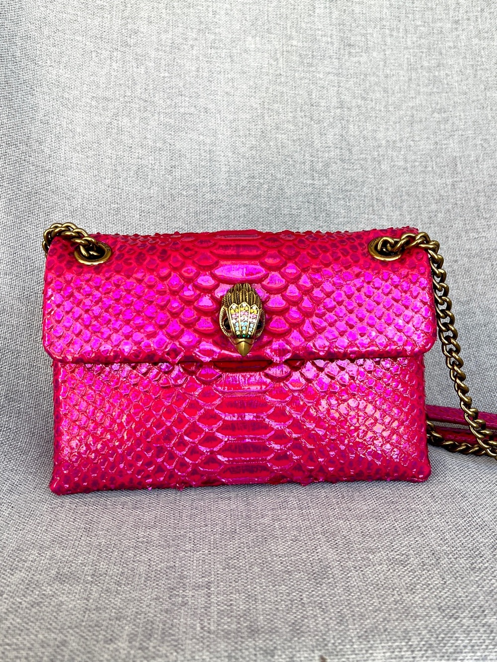 Kurt Geiger Kensington patent 3D snake skin metallic effect Medium crossbody bag - Picture 7 of 17